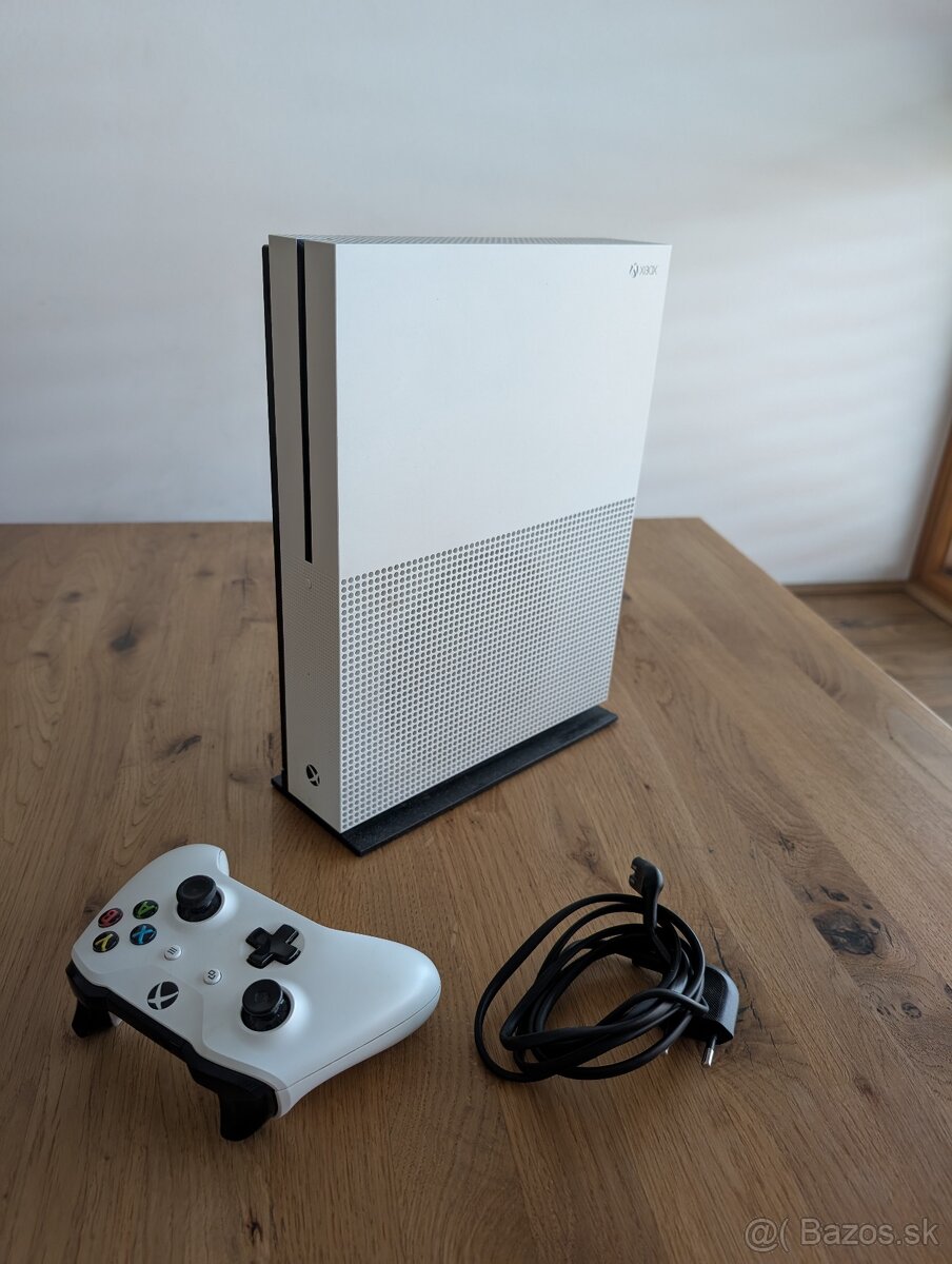 Xbox One S 500 GB