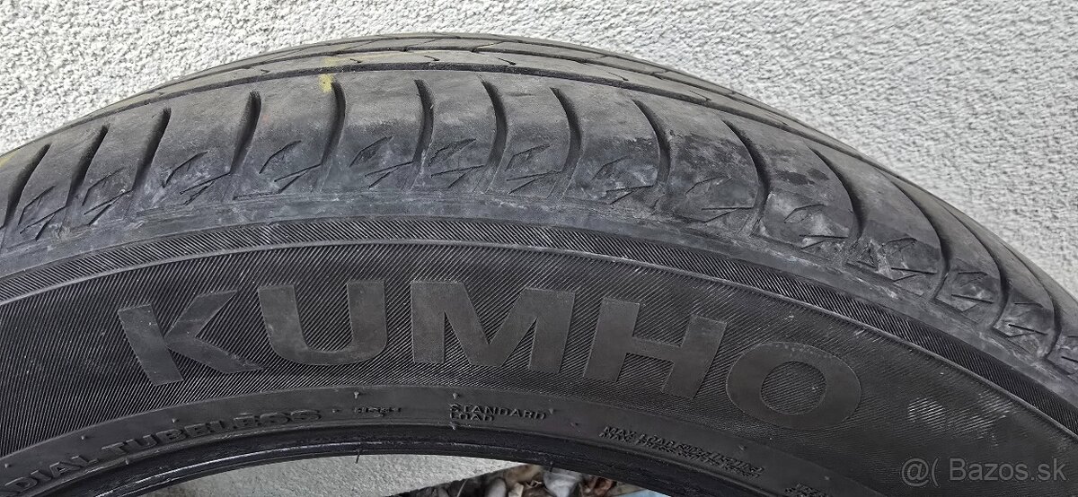 Kumho 215/55 R18