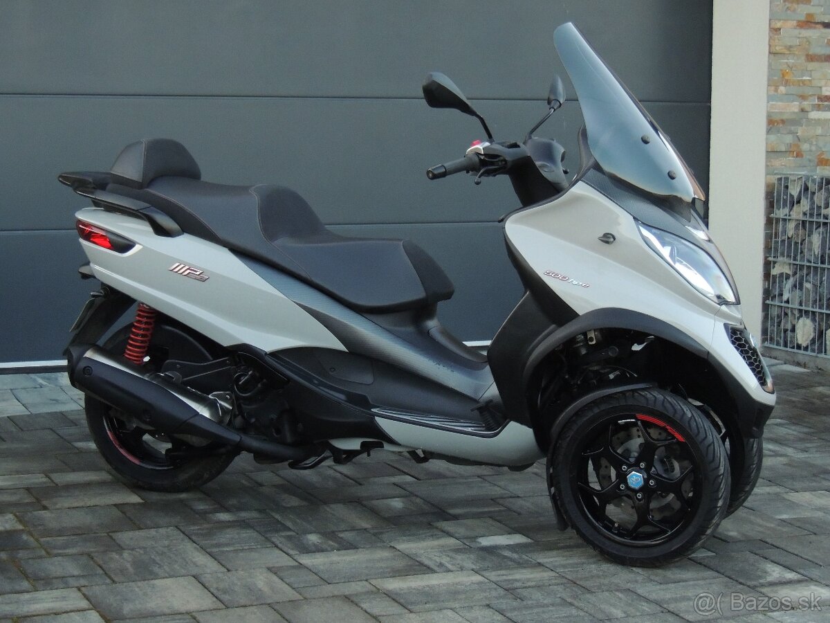 PIAGGIO MP3 500 HPE 2019 ABS ASR ,,B" vodičák