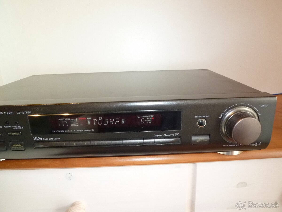 Predám Technics ST-GT550 tuner/rádio.