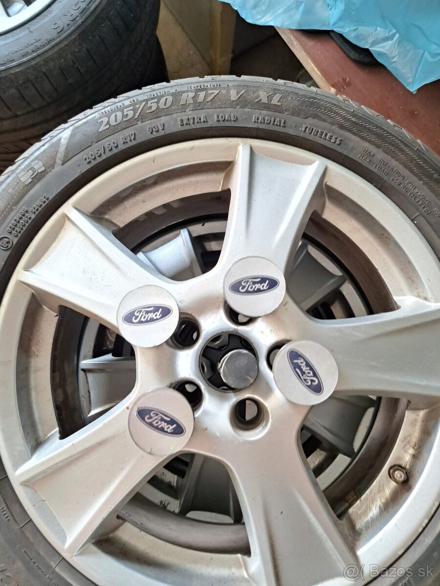 Predám letnú sadu alu disky Ford 5x115 R17, 205/50