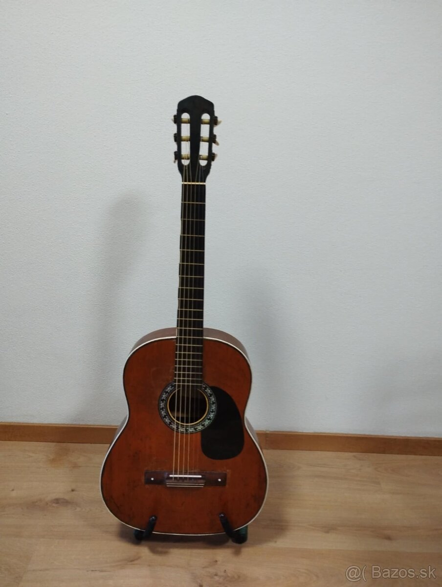 Klasická gitara Cremona Luby 407-4/4