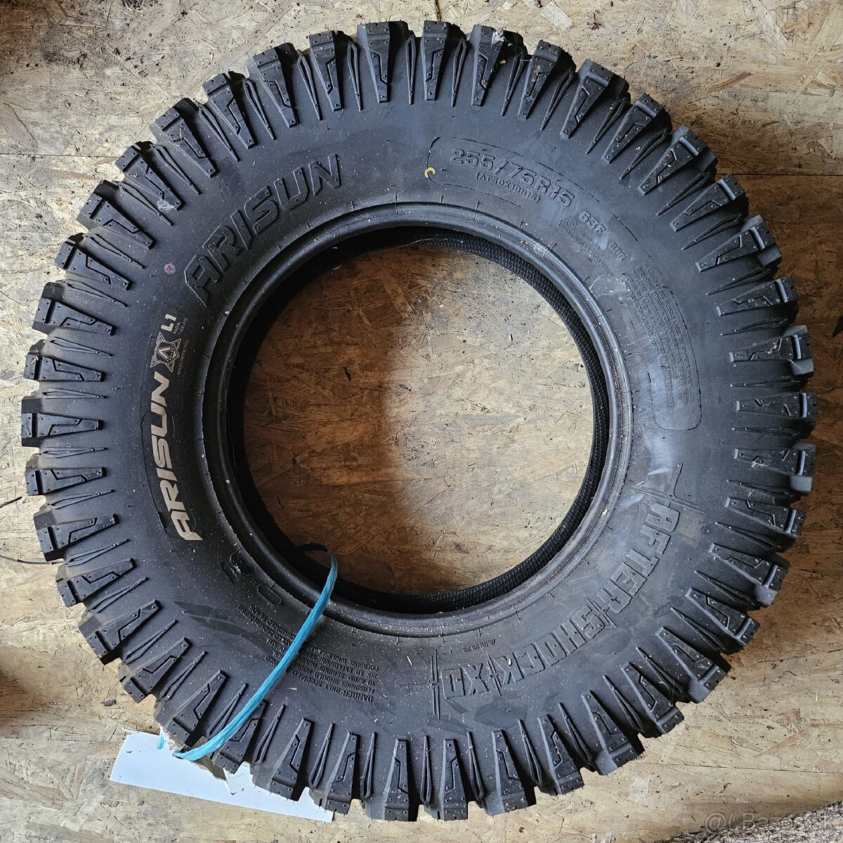 Arisun After Shock 255/75 R15 (30-10-15)