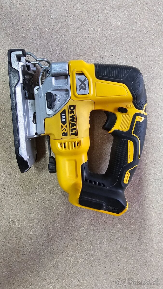 Predam pouzivanu priamociaru pilu Dewalt DCS334