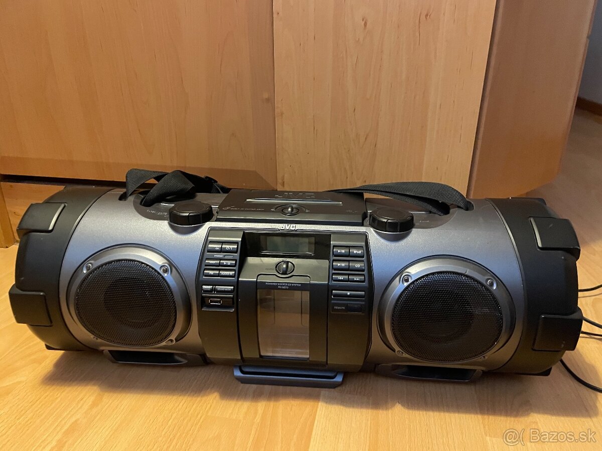 JVC Boomblaster RV-NB70B