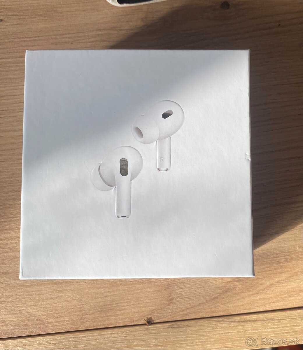 Apple AirPods Pro (2. generácie)