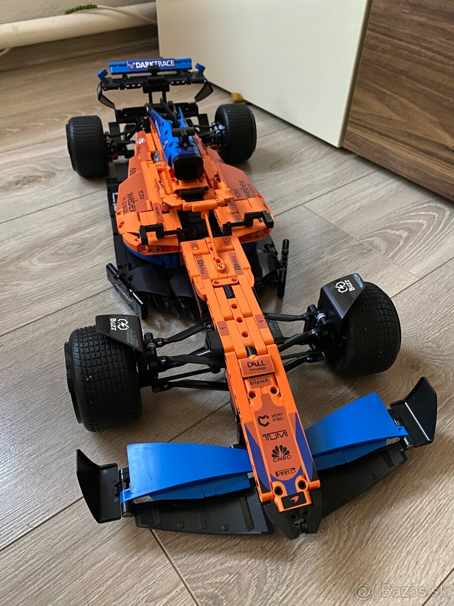 Stavebnica 42141 McLaren F1