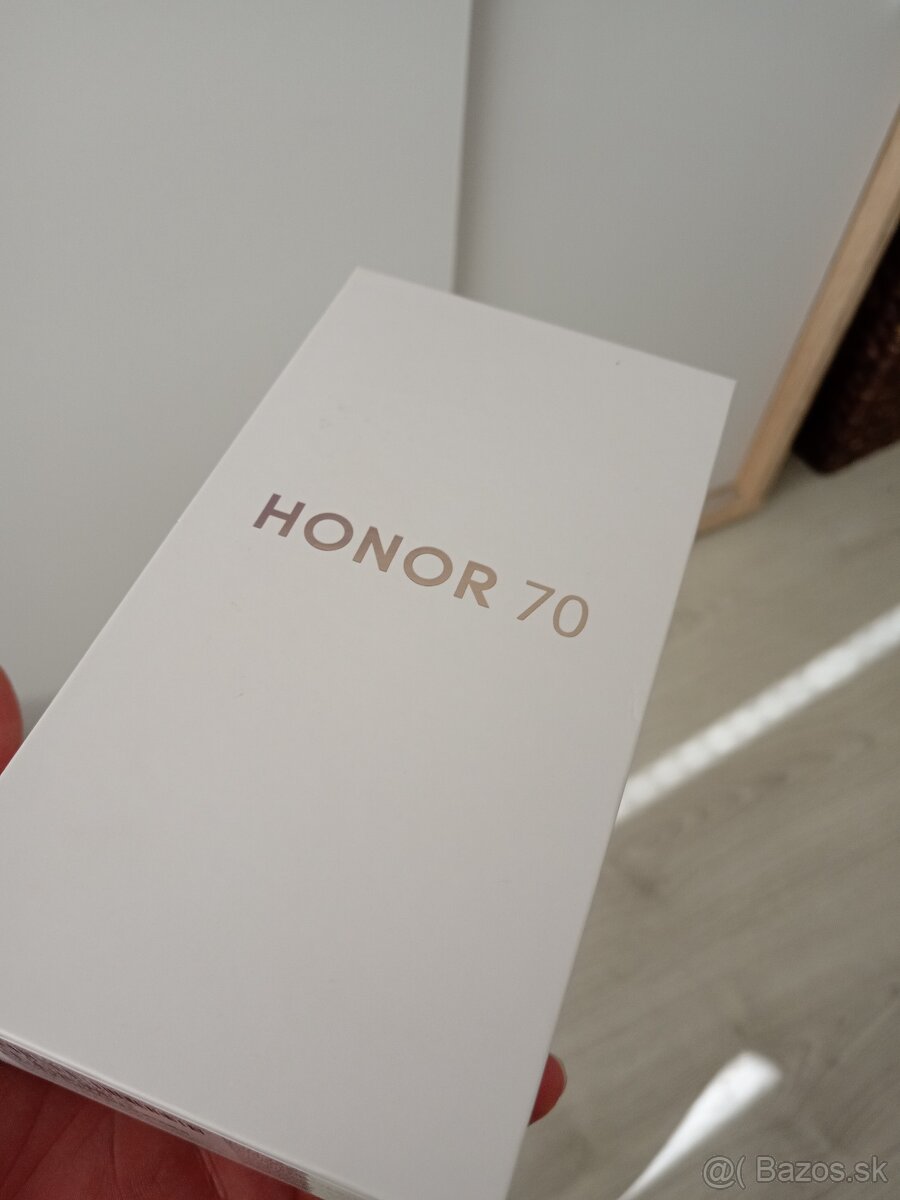 Honor 70