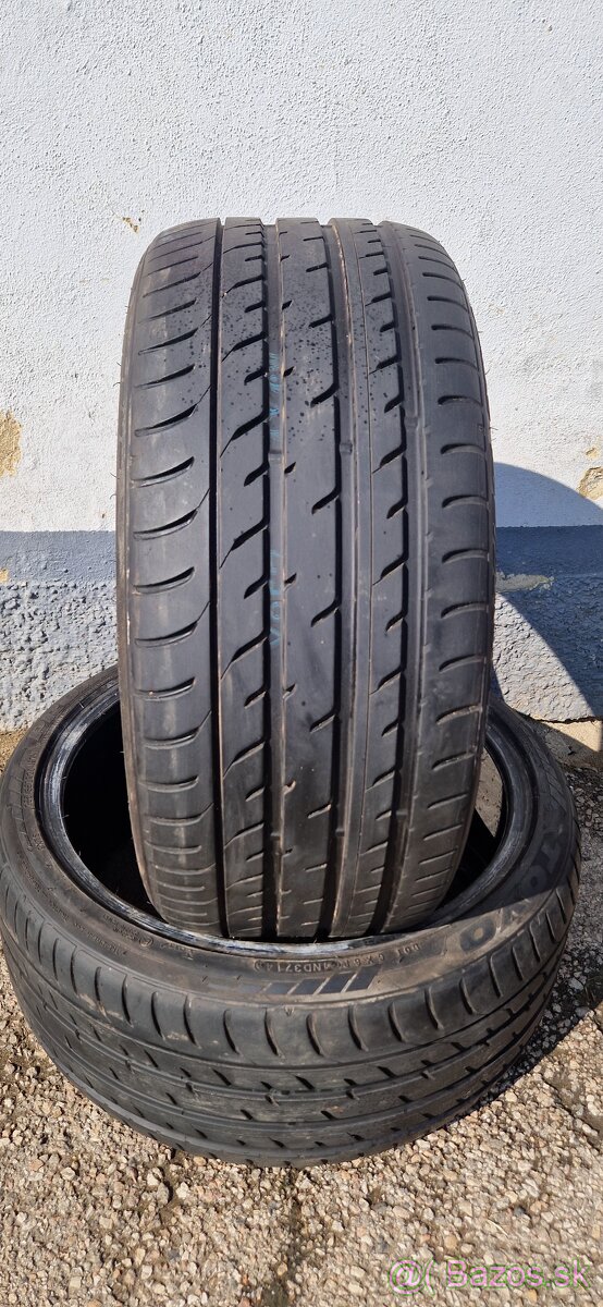 255/35 ZR20 TOYO PROXES T1 Sport