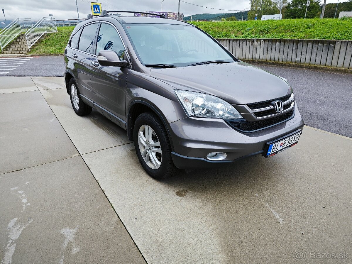 Honda CR-V 2.0 benzin Elegance