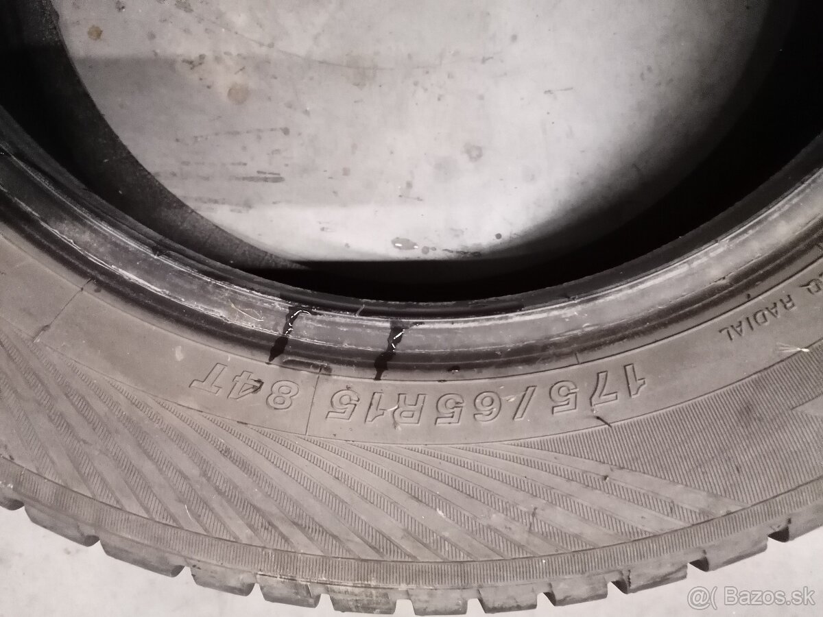 Zimne pneumatiky 4x yokohama 175/65R15