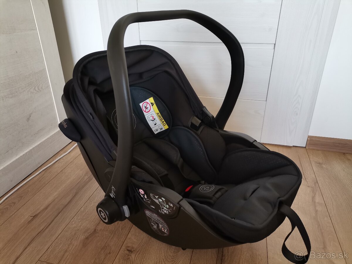 KIDDY Autosedačka Evoluna i-size 2 + Isofix základňa 40-83 c