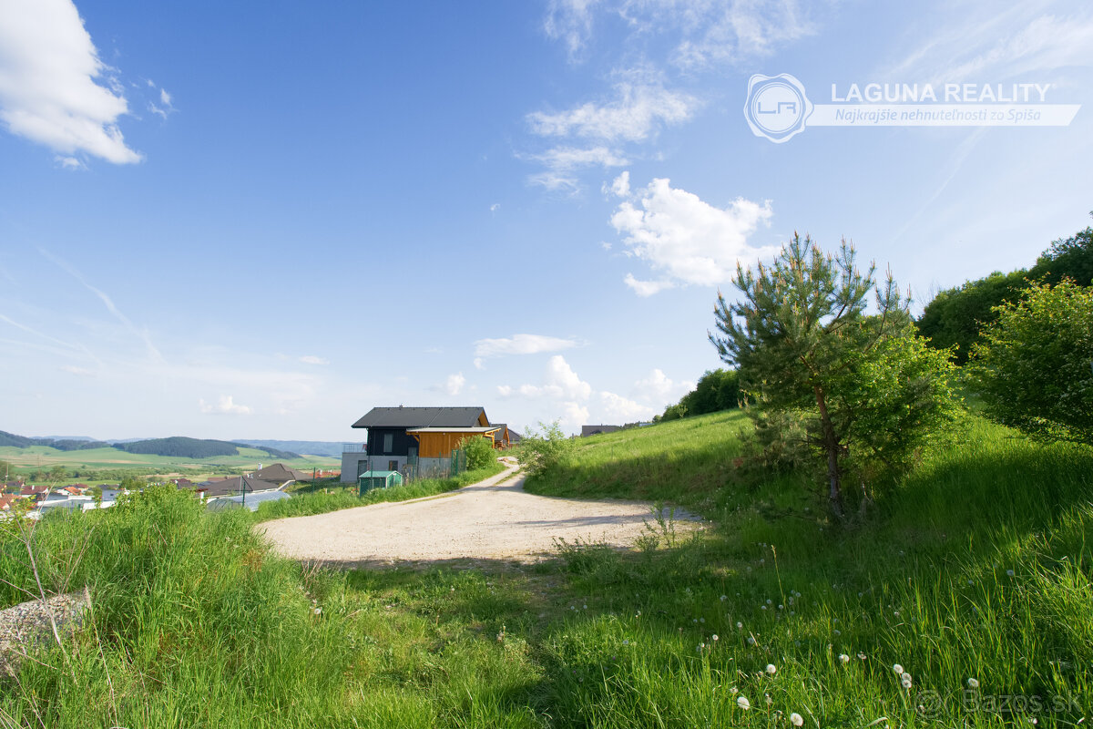 Stavebný pozemok (1008 m2) Spišský Hrhov