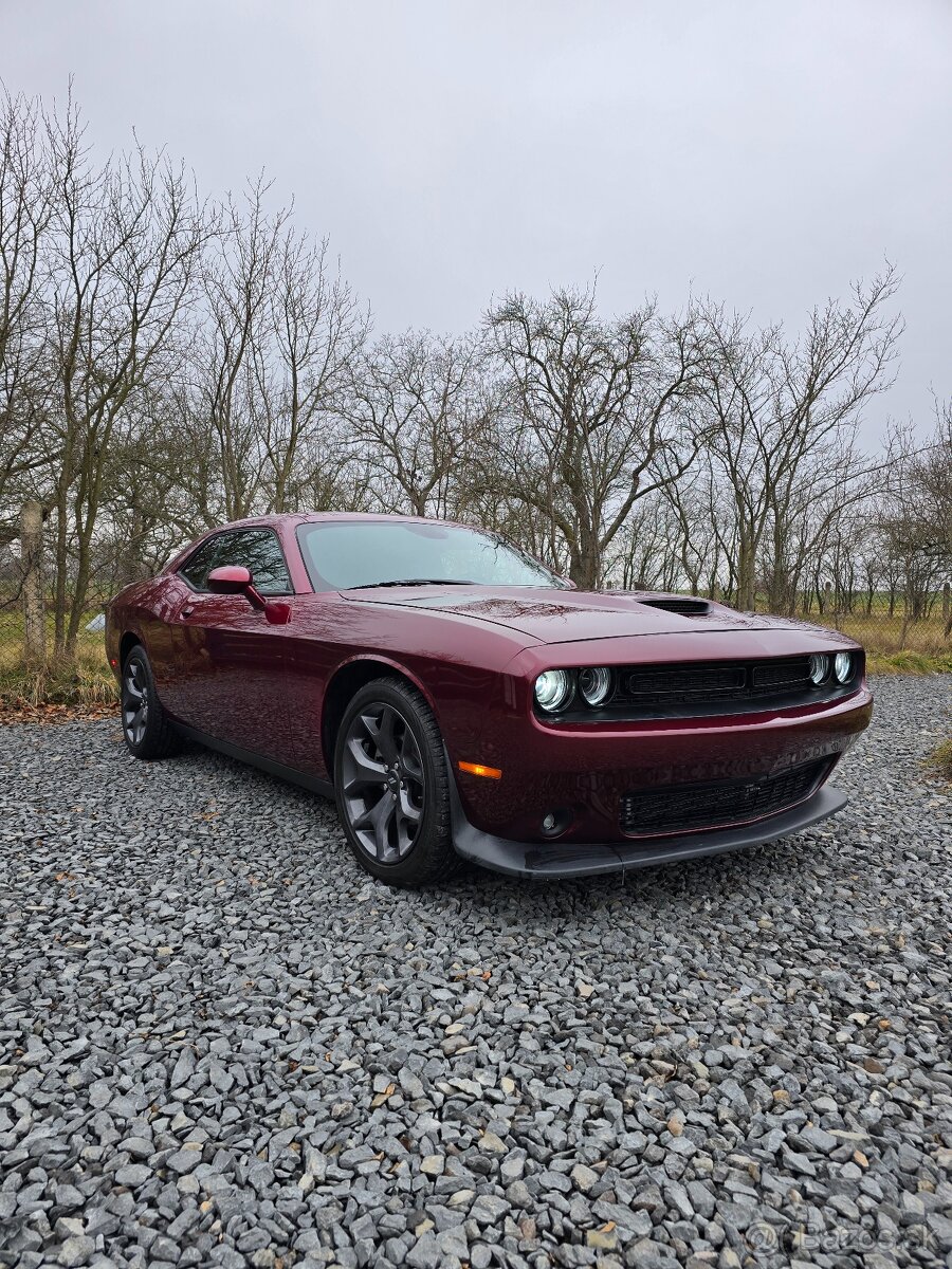 Dodge challenger blacktop