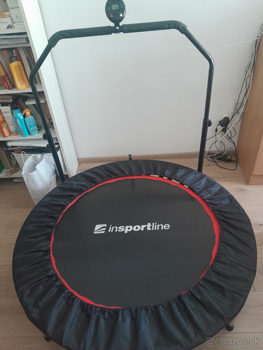 Jumping trampolina