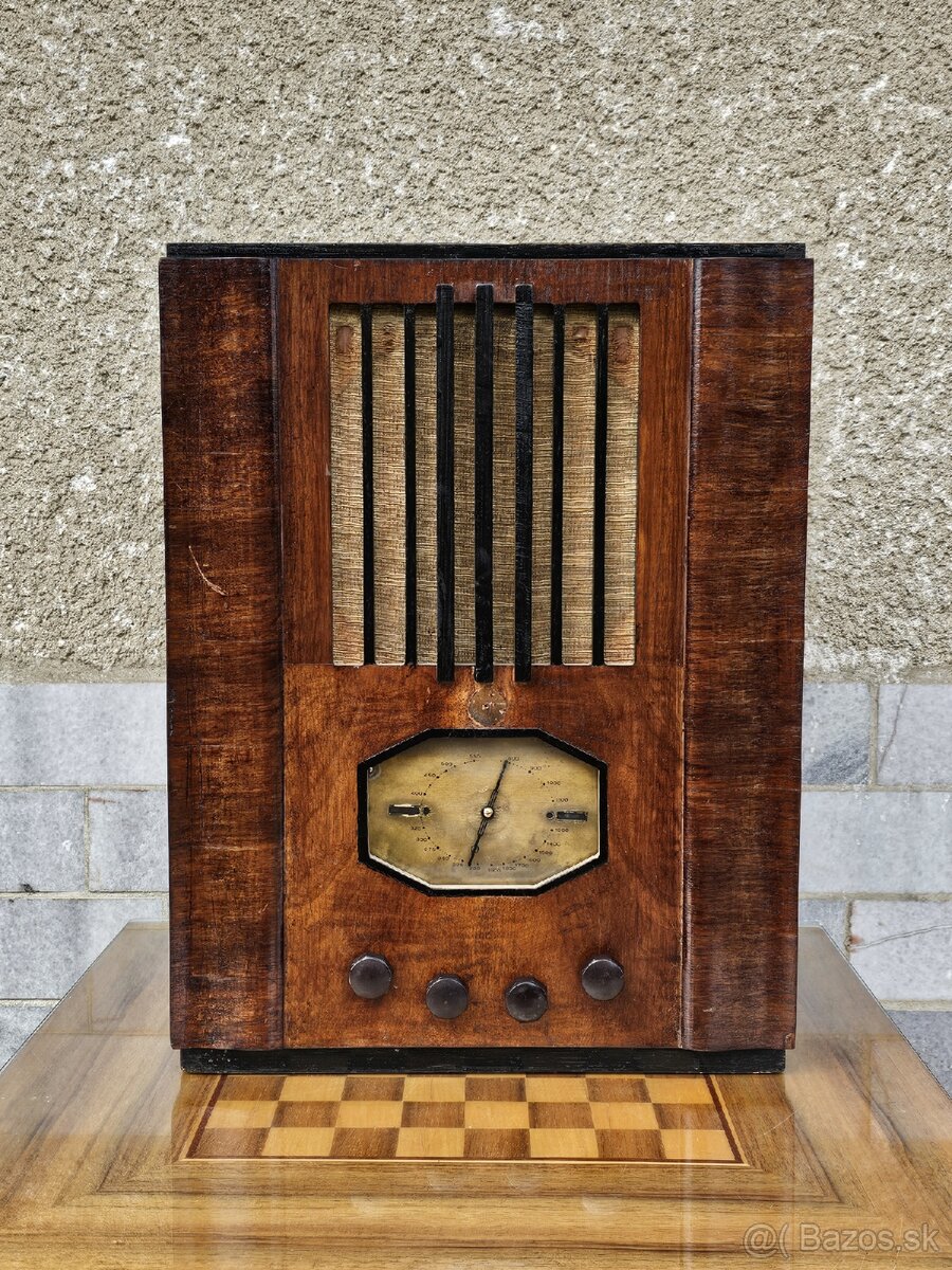 ☆ elektronkové rádio / rok 1934 / Belgium / Radiobell 6