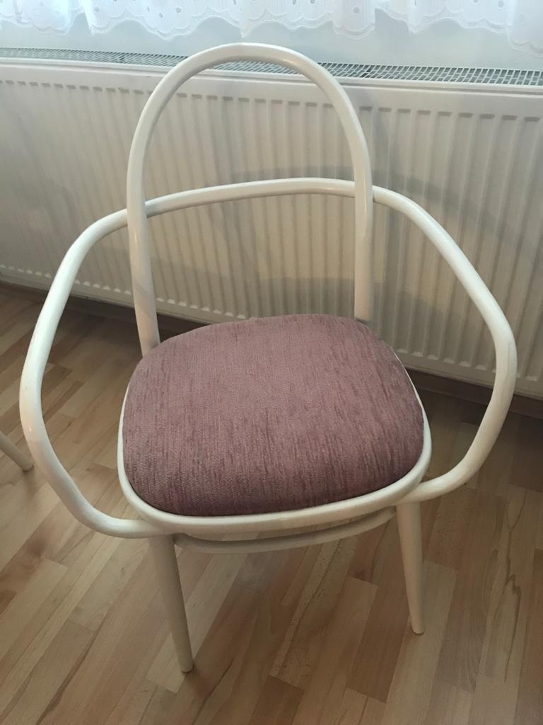 Krásne stoličkové kreslá Thonet