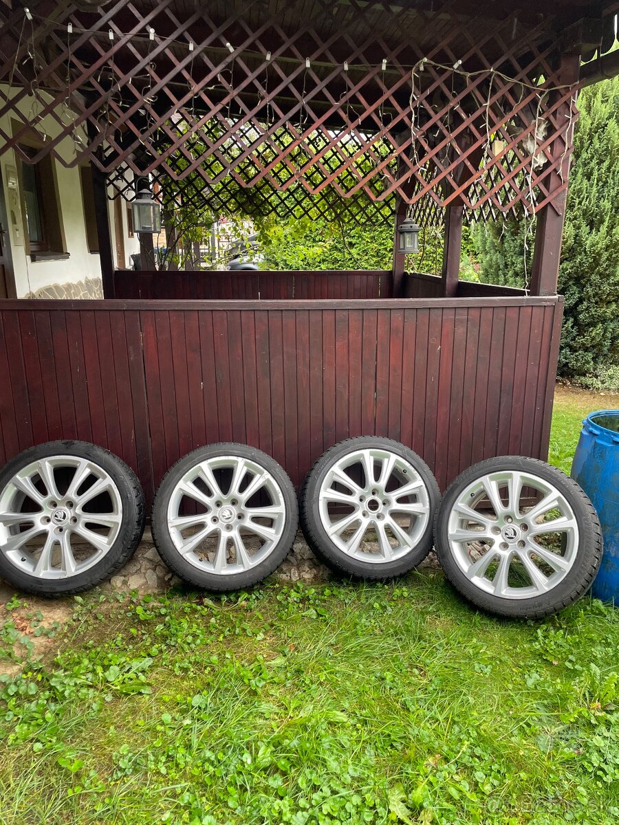 5x112 R18 Original zimné  kolesa Škoda octavia 2 rs