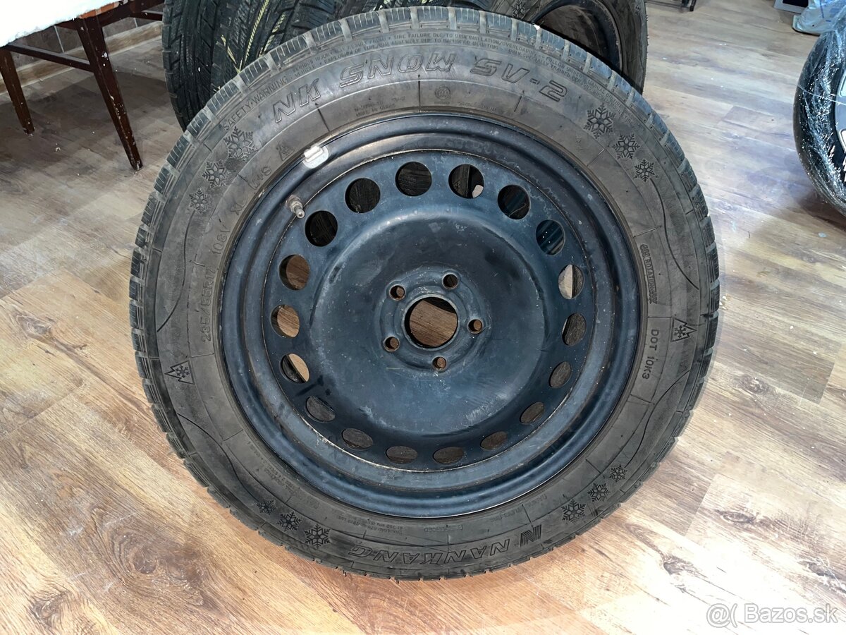 Zimné pneumatiky s diskami z Volvo XC90 5x108 235/55R17