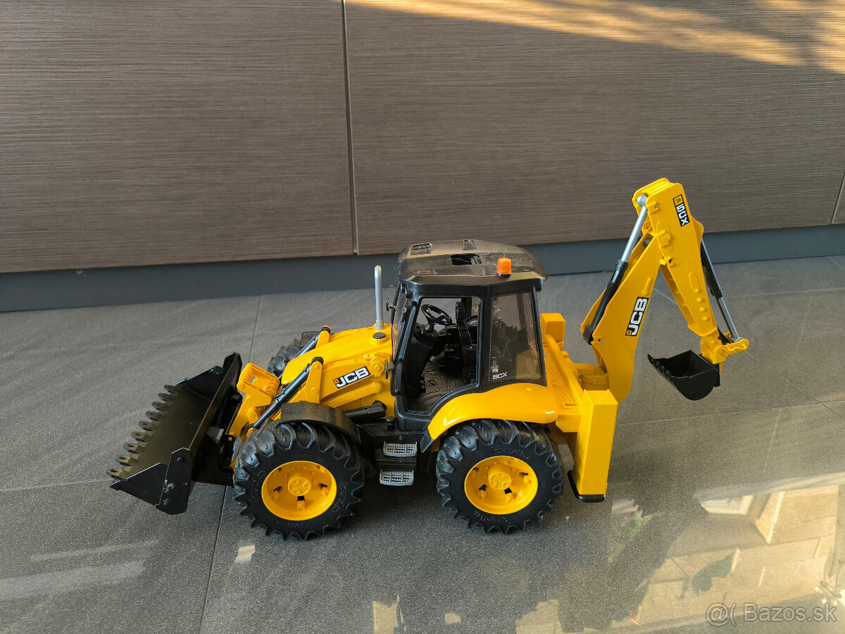 Bruder 2454 JCB 5CX ECO Bager s čelným nakladačom