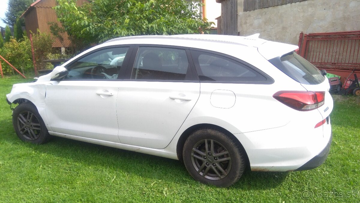 Hyundai i30 1,5 DPI na nahradne diely