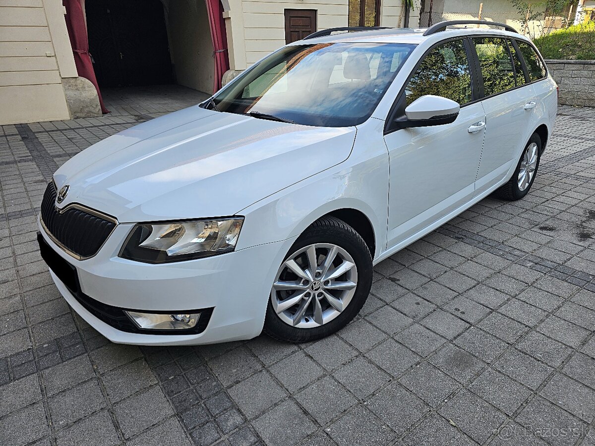 Škoda Octavia Combi 1.6 TDI DSG Business Navi DVD Orig KM