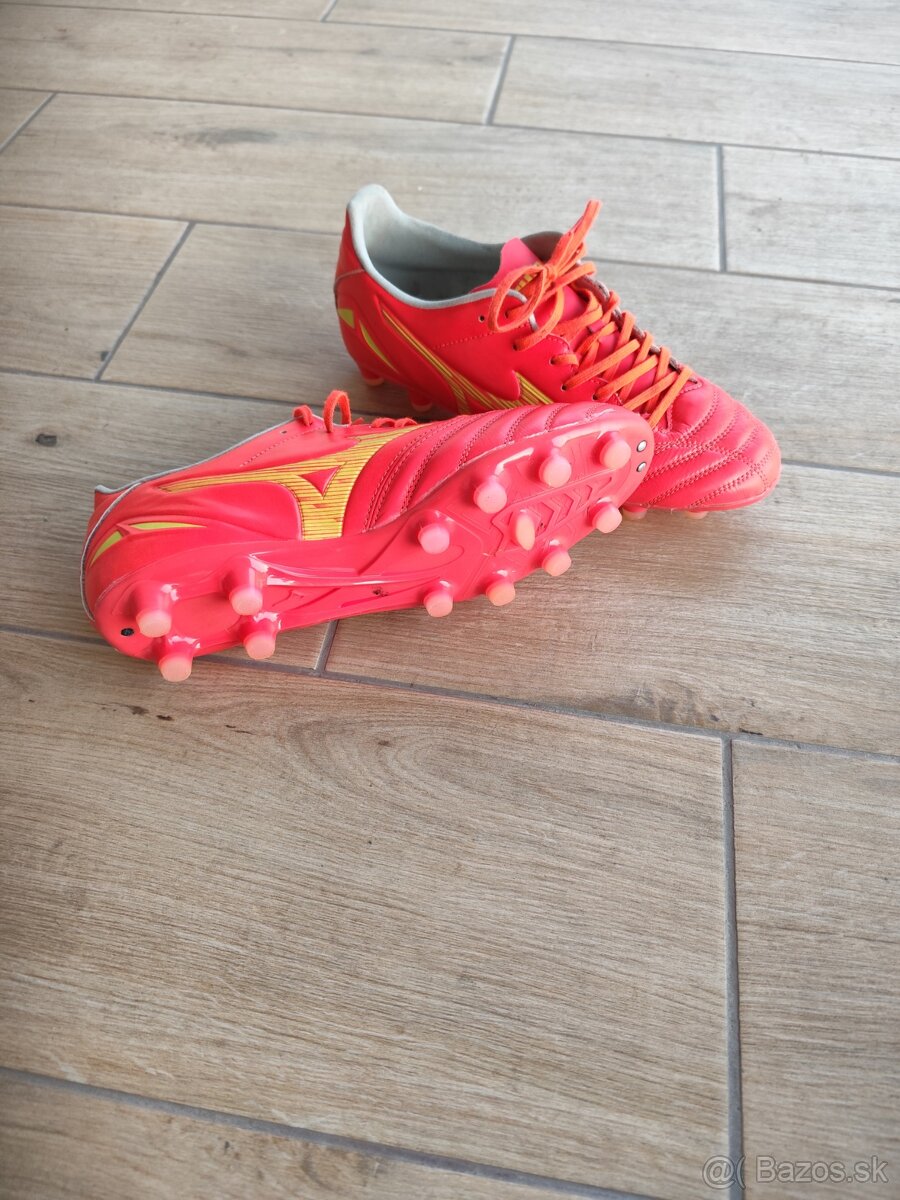 Mizuno morelia NEO