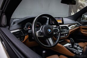 630d xDrive Msport, Pano, HUD, Vzduch, Soft-close, Natáčanie - 10