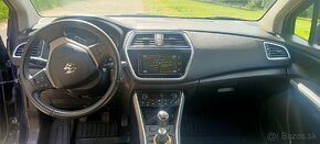 Suzuki SX4 Scross 4X4 - 10