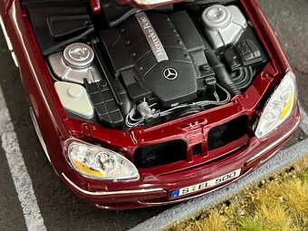 1:18 Mercedes-Benz S-Class (W220) - Burgundy - MAISTO - 10