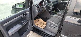 Volkswagen touran 2,0tdi BMM - 10