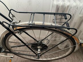 MESTSKY BICYKEL s charakterom - 10