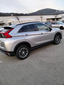 Mitsubishi Eclipse Cross - 10