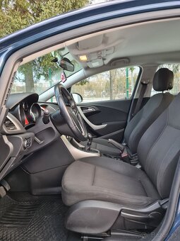 Opel Astra 1.3 CDTI - 10