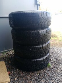 zimné pneumatiky 215/60r17- 2ks Dunlop. - 10