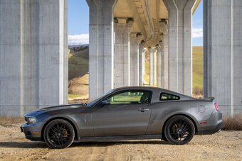 Ford Mustang 3.7 automat - 10