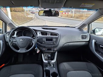 Kia Ceed 1,6 CRDi - 10