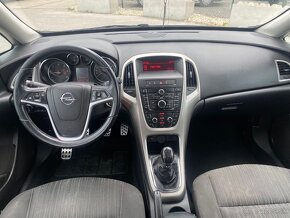 Opel Astra - 10