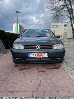 Golf 4 - 10