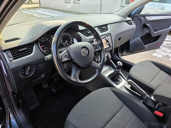 ŠKODA OCTAVIA COMBI 1.6 TDI 77KW  ELEGANCE - 10