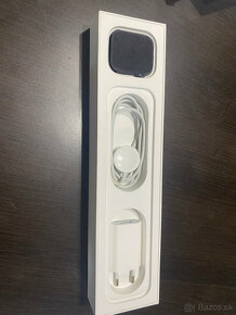 Apple watch 4.  44mm - 10