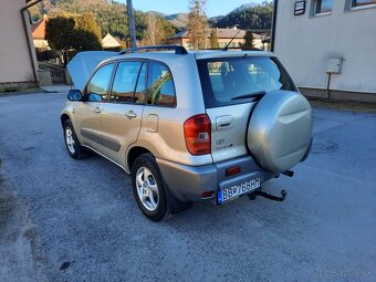 Tojota rav4 - 10