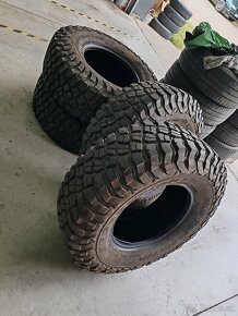 Bfgoodrich KM 3 Mud Terrain R17 - 10