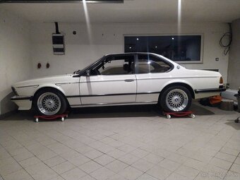 BMW 635csi EU manuál, e24 - 10