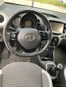 Toyota Aygo 1.0 VVT-i x-play - 10