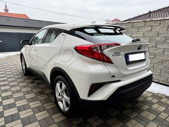 Toyota C-HR 1.8 hybrid Active - 10