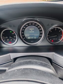 MERCEDES GLK 220cdi SPORT - 10