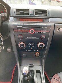 Mazda 3 2.0 Sport - 10