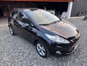 Ford Fiesta - 10