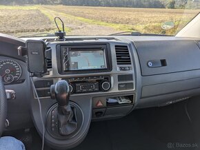 VW Caravelle 2.0 TDi, 103kW, 2012 - 10